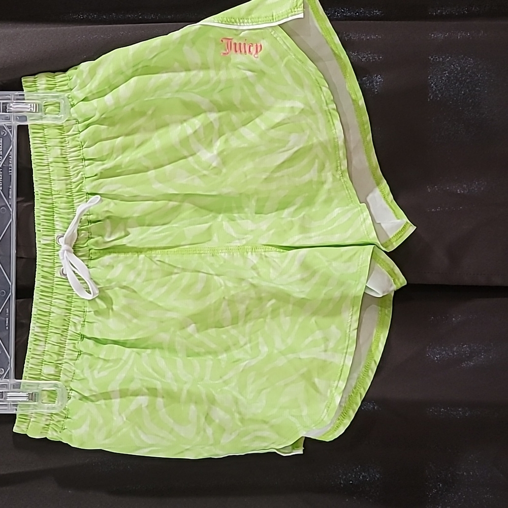 Athletic shorts